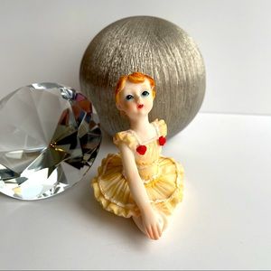 Vintage ballet dancer ceramic figurine from 1970s